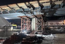 Сварщик сорвался с 5-метровой высоты при строительстве моста в Калининграде