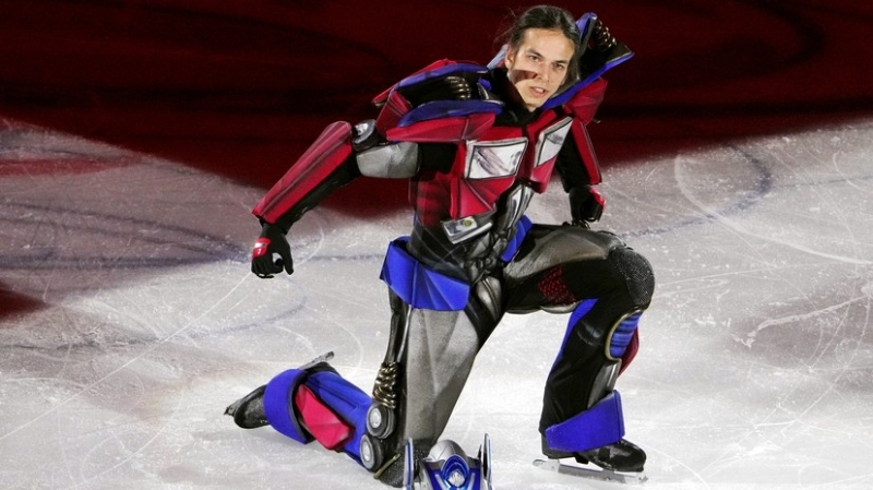 «У меня всегда есть чёткий план»: Гуменник — о постановке «Онегина», прыжках вслепую и костюме трансформера