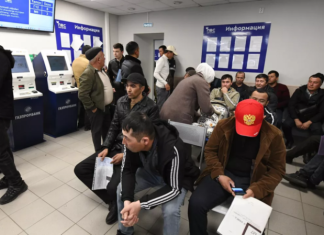 В Госдуме хотят ввести штрафы за нарушения при обследовании мигрантов