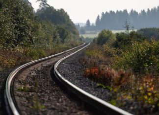 10 заводов построят для создания ВСМ Москва — Петербург