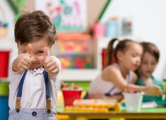 Депутат Слуцкий предложил меры помощи для увеличения числа яслей в России