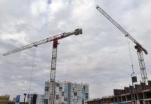 Хуснуллин призвал строить в России более дешёвое жильё