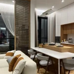 Крупный застройщик отрыл шоурум квартиры в небоскребе