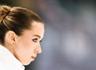 «Надо поддержать, а не хаять»: отец Валиевой осудил Роднину за критику в адрес дочери