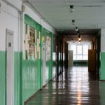 Нанёс удары ножом на почве конфликта: что известно о нападении школьника на одноклассника в Пермском крае