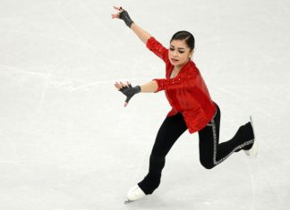 Не подкопаешься: Петросян приземлила все прыжки и шикарно откатала короткую программу на Олимпиаде в Милане