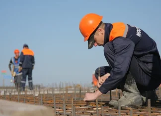 Россияне назвали ключевые преимущества работы в стройотрасли