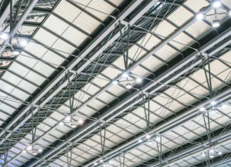 Освещение для ангара: искусственный свет как основа эффективной работы