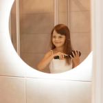 Зеркала в ванную с подсветкой: стиль, практичность и комфорт