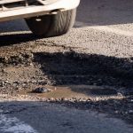 Снег и дожди «смыли» дороги в Крыму: Аксенов пригрозил увольнениями