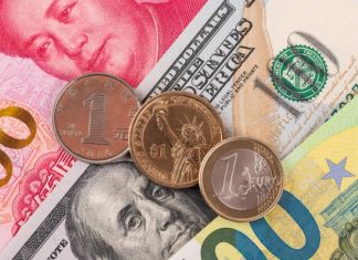 «Спрос на валюту остаётся подавленным»: как могут измениться курсы юаня, доллара и евро до конца зимы