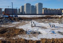 В Кировском округе Омска строят самую большую в регионе школу на 1550 учеников