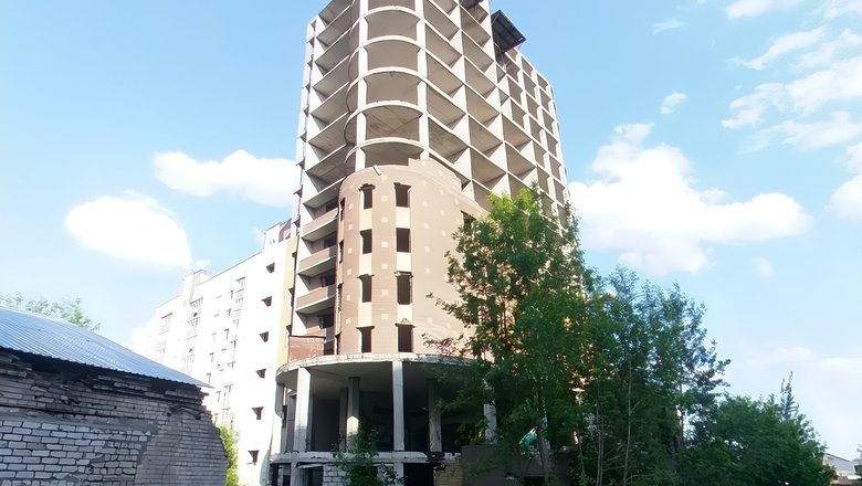 Власти ищут деньги для сноса 14-этажного долгостроя в Нижнем Новгороде