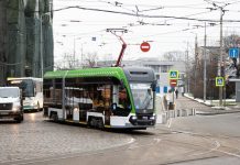 Власти Калининграда не отказались от идеи перенести трамвайные рельсы в конце Ленинского проспекта