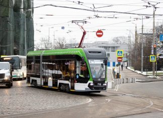 Власти Калининграда не отказались от идеи перенести трамвайные рельсы в конце Ленинского проспекта