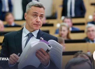 Чак Норрис может лишить мандата депутата Госдумы Самокиша