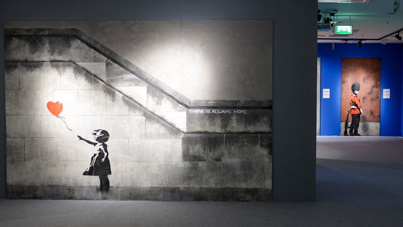 Вышел за трафарет: кто такой Бэнкси и как его раскрыли