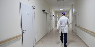 Цвет зависит от должности: Минздрав представил новые рекомендации для формы медработников