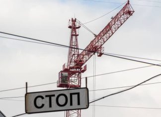 Дрозденко ужесточил контроль за строительством социальных объектов в Ленобласти