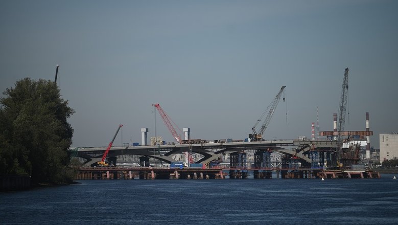 Готовность Большого Смоленского моста в Петербурге составила 80 процентов