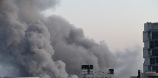 Иран извинился перед соседями, а США пригрозили «очень сильным ударом»: как развивается ситуация на Ближнем Востоке