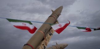 «Комбинированная операция ВКС и ВМС»: Иран ударил по украинскому складу и местам дислокации американских военных в Дубае