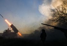 Поражены объекты ВПК, энергетики и военные аэродромы: ВС РФ нанесли массированный удар по целям на Украине