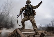 «Регулярные террористические атаки»: что известно о возможных провокациях Киева с химоружием