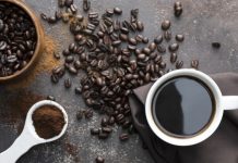 «Снижает вероятность смерти от любой болезни»: учёный — о безопасной суточной дозе, механизмах действия и пользе кофе