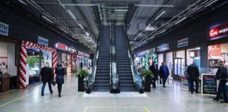 Специалист Шакиров назвал вынужденным открытие новых ТЦ в 2027 году