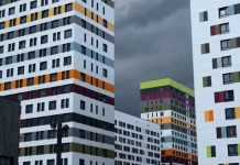 Спрос на новостройки просел, а рыночная ипотека ожила