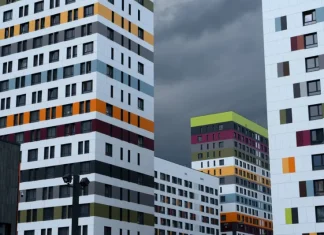 Спрос на новостройки просел, а рыночная ипотека ожила