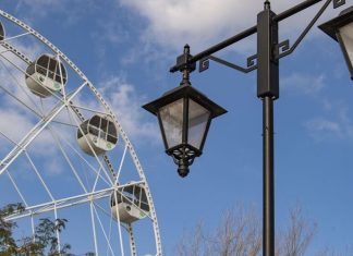 В Евпатории снесут опасное колесо обозрения