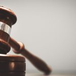 В Кузбассе руководителей стройфирмы обвиняют в хищениях при строительстве моста