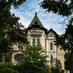 В Москве на треть вырос бюджет сделок с «элиткой»