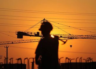 В Нефтяниках Омска начнется снос рядом с детским клубом