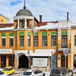 В Самаре на Ленинградской отреставрировали особняк с куполом