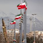 «Вся инфраструктура превратится в горы пепла»: Иран пригрозил ударом по нефтяным компаниям США