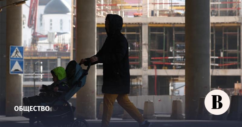 Семьям иностранных контрактников могут запретить получать ВНЖ в России