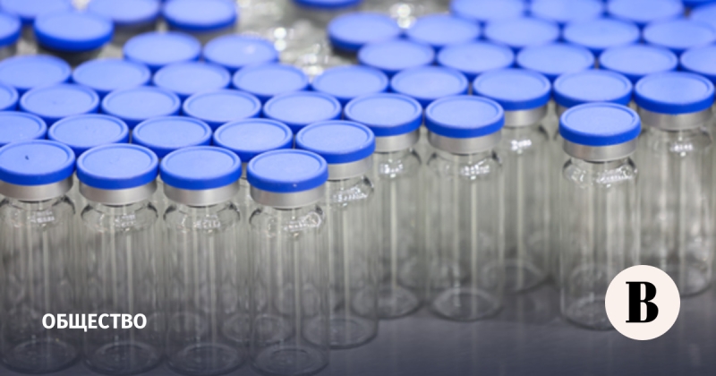 Более 45% взрослых с гемофилией запасают препараты из-за перебоев с поставками