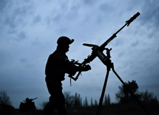 «Бесчеловечные преступления против мирных граждан»: регионы РФ атаковали 112 украинских беспилотников — есть погибший