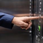 «Ъ»: доля китайских лифтов на рынке России выросла до 23,3% в 2026 году