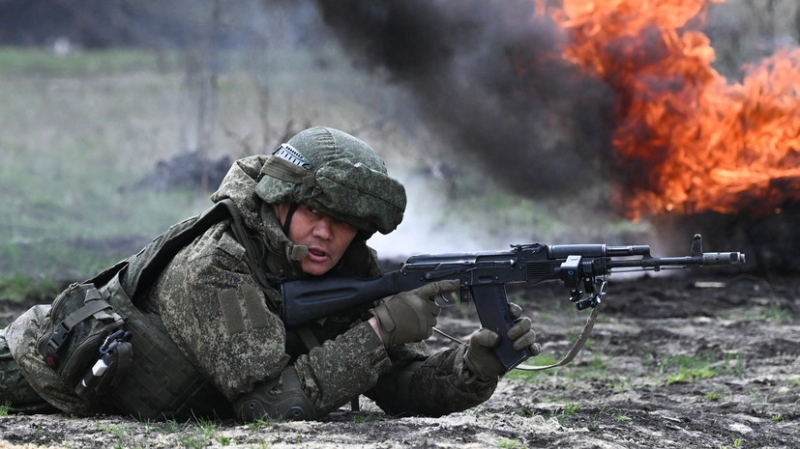 «Групповой удар высокоточным оружием»: российские войска поразили объекты ВПК и энергетики Украины