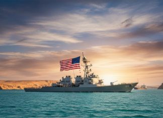 Иранские корабли — уничтожать, остальные — задерживать: США начали блокаду Ормузского пролива