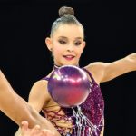 «Могла немного растеряться»: российской гимнастке Ильтеряковой вынесли предупреждение за инцидент с флагом Украины