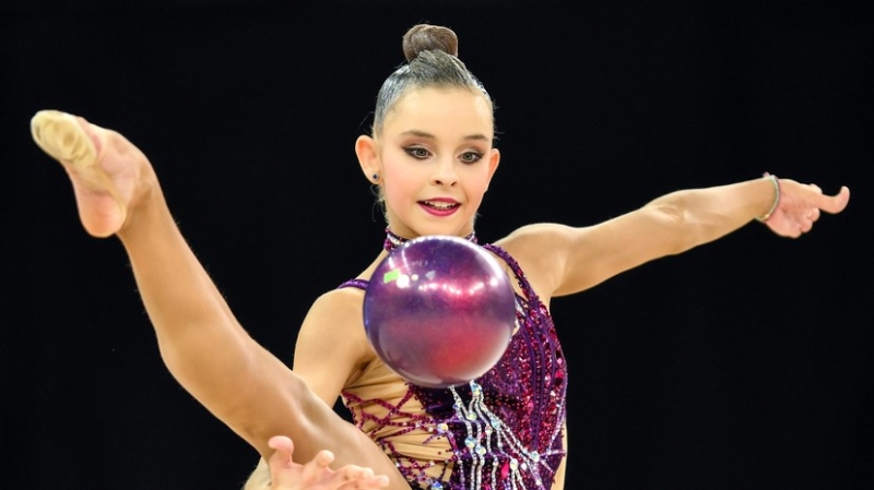 «Могла немного растеряться»: российской гимнастке Ильтеряковой вынесли предупреждение за инцидент с флагом Украины