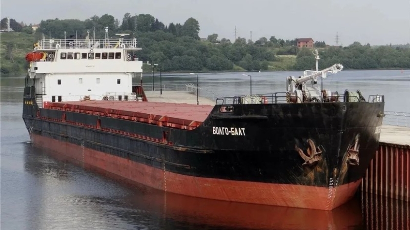 Один погибший, двое пропавших без вести: в Азовском море после атаки украинских БПЛА затонул сухогруз