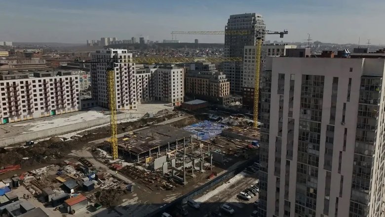 Пятиэтажную школу на 1100 учеников возводят в Новосибирске