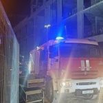 Пожарные спасли 30 рабочих во время ЧС на стройке в Новосибирске
