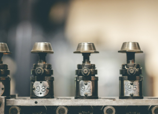 Пуансоны: виды, назначение и особенности применения в штамповке металла